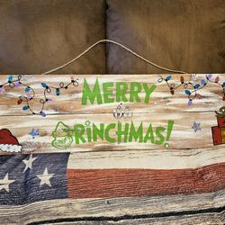 Grinch Sign