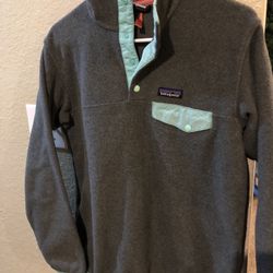 Patagonia Women’s Sweater XS