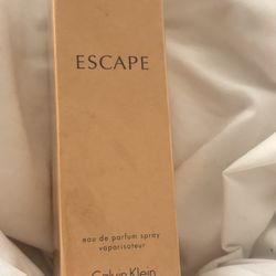 Escape Fragance- Calvin Klein 