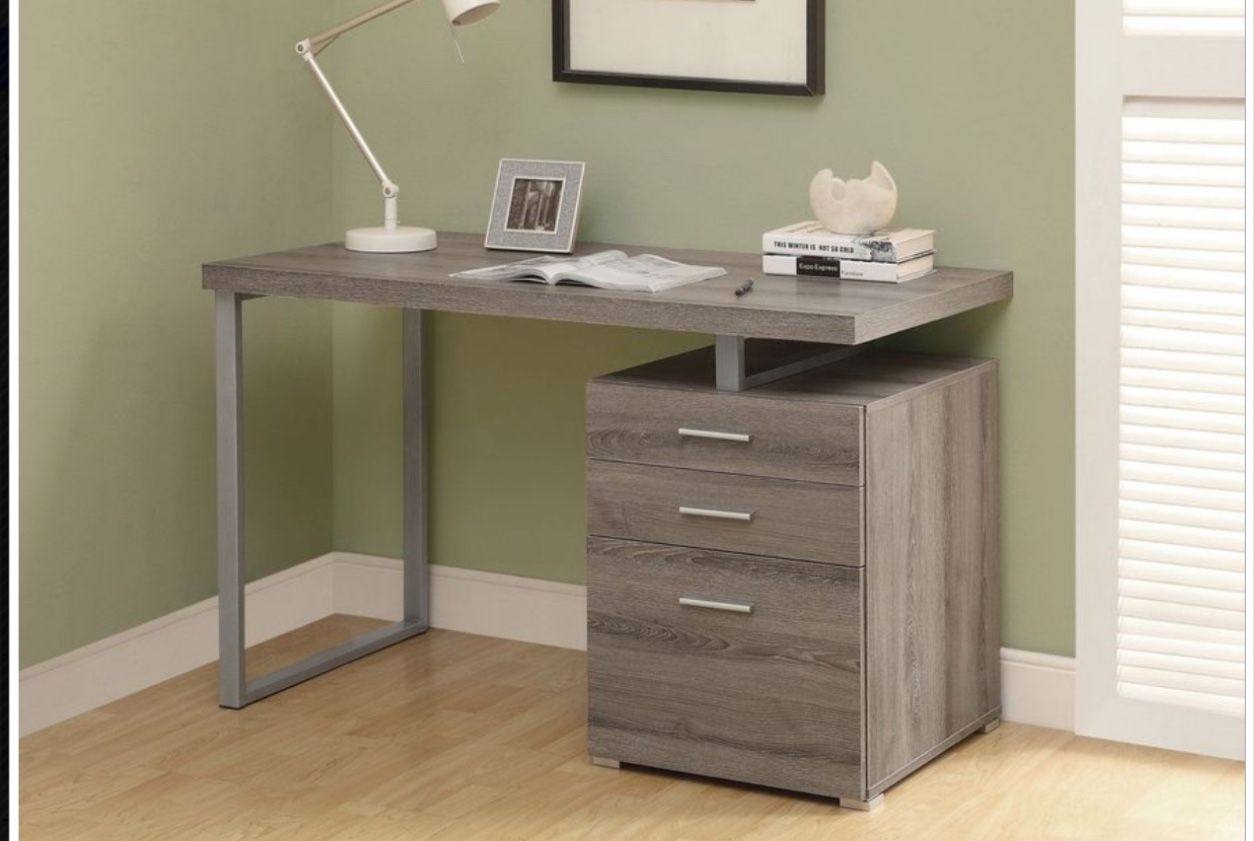 Modern Minimimalist Desk