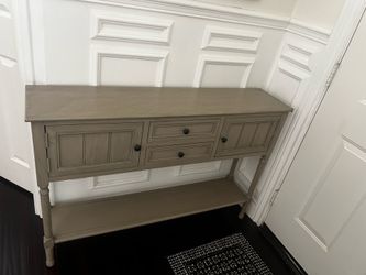 Entryway / Sofa Table – Excellent Condition **$125 OBO**