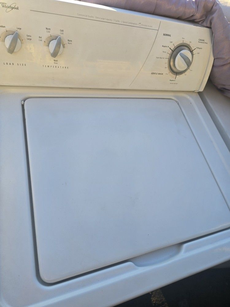 Whirlpool Washer And Gas Dryer Super Capacity And Heavy Duty Works Excellent 