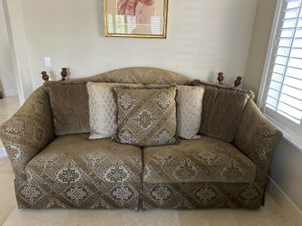 Thomasville Sofa