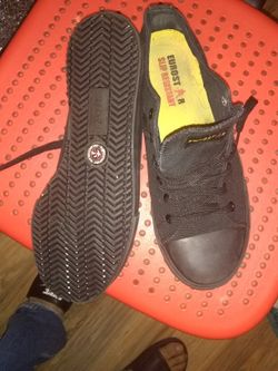 Work shoes sleep resistant size 10
