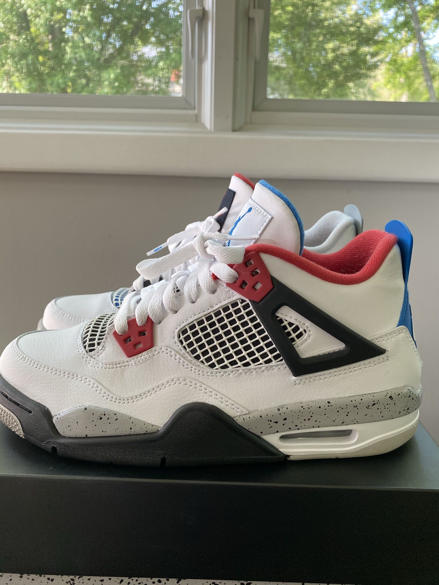 Air Jordan Retro What The (GS) White/Military Blue Fire Red Size 7Y