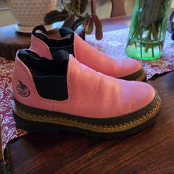 Women's Pink Georgia Romeos- Size 6