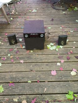 Gemini 2.1 Surround Sound Speaker System