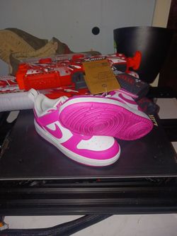 Nike Dunk Lows Size 10C