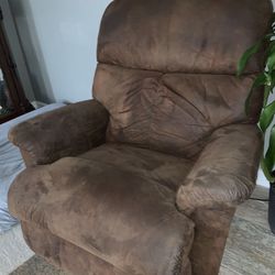 ! !Microfiber recliner rocker chairPurchase from La-Z-Boy