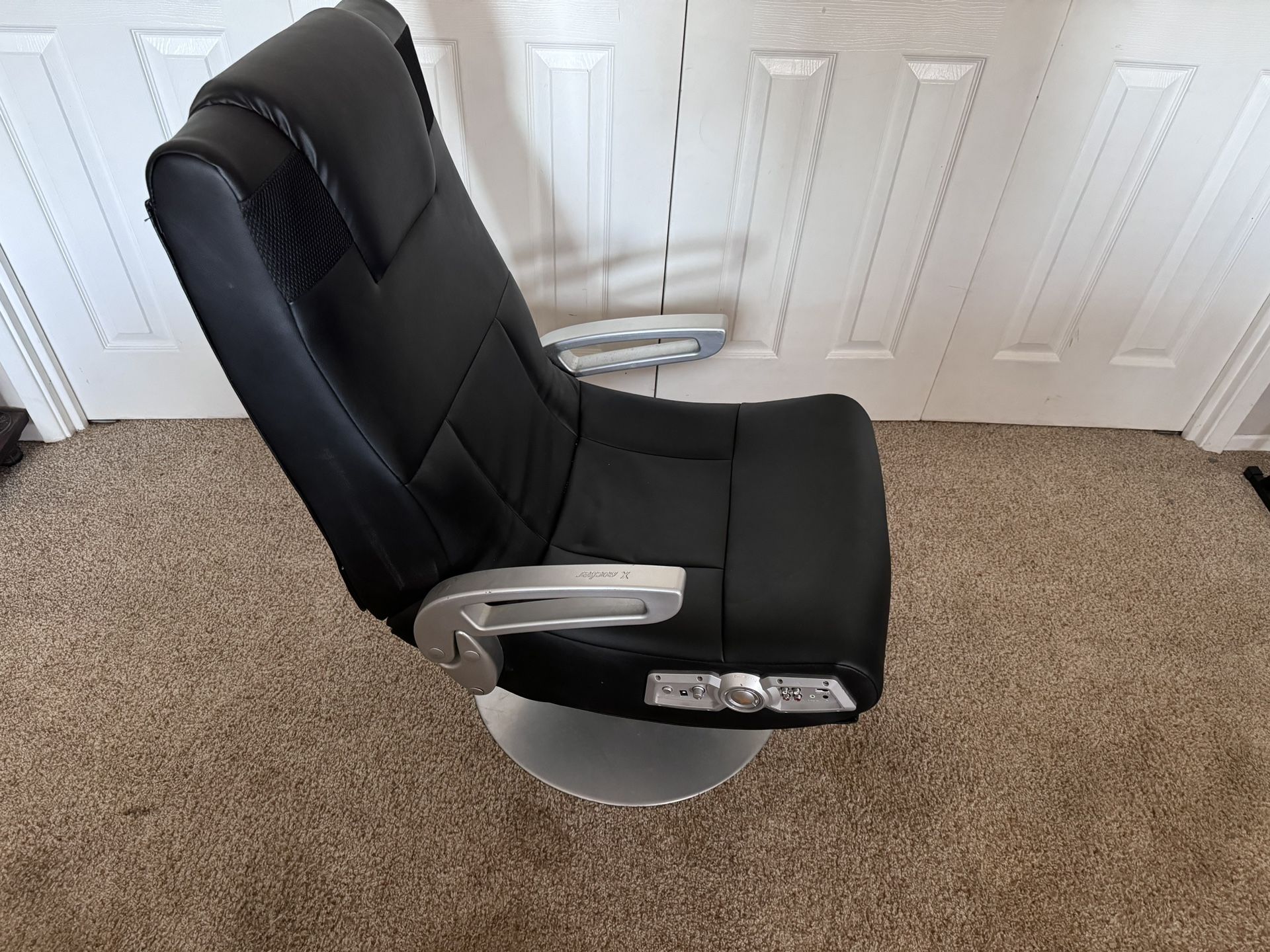 X Rocker Video Game Swivel Rocking Chair