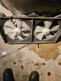 2005 toyota camry fans