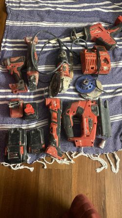 Milwaukee Tool Set
