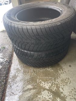 2 used 255/60R18 good year tires