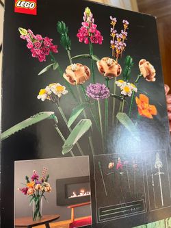 Flowers Lego set