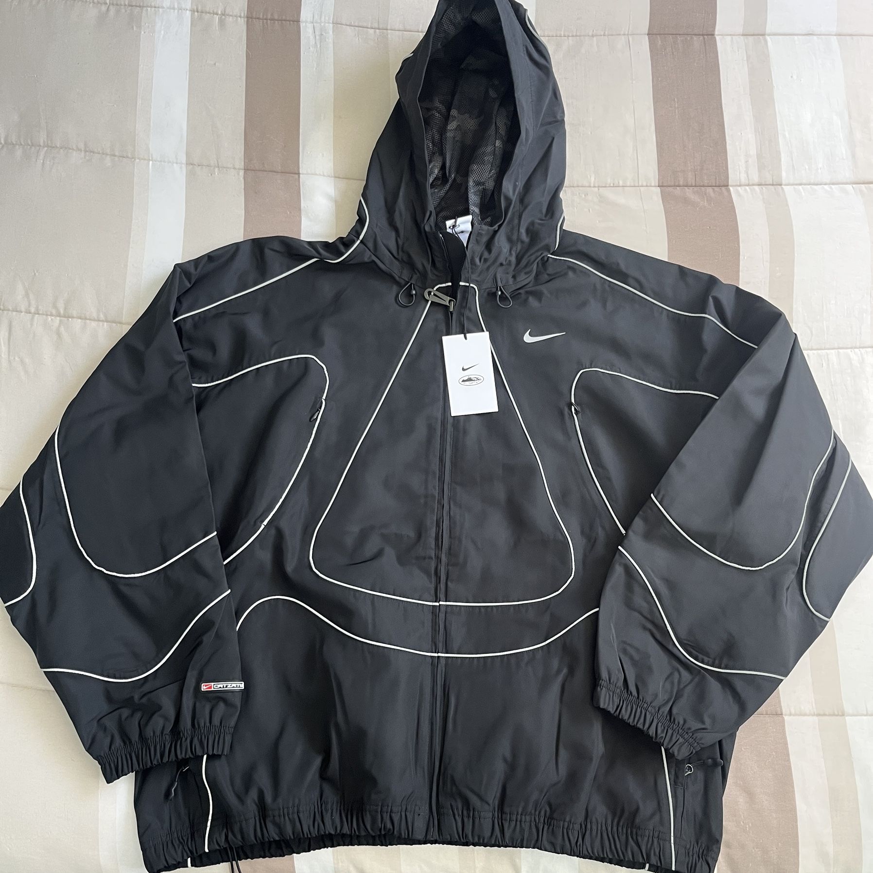 Corteiz x Nike NRG Onyx Track Jacket for Sale in Fullerton, CA 
