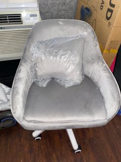 Grey vanity chair