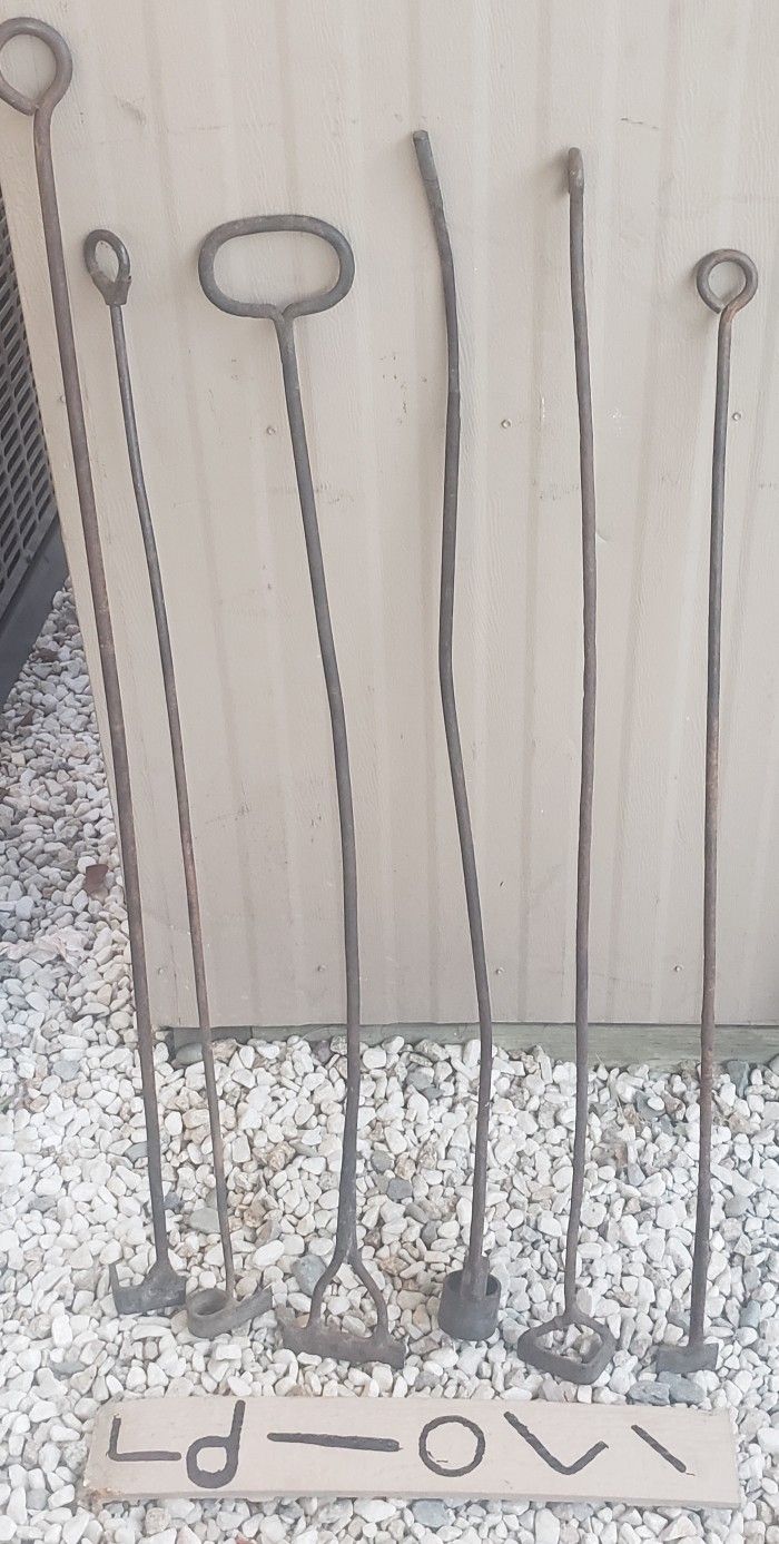 "Rustlers Branding Irons" 110 $ Obo
