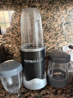 Free Nutribullet blender, women’s and men’s clothes, baby girl clothes, toys , art frames