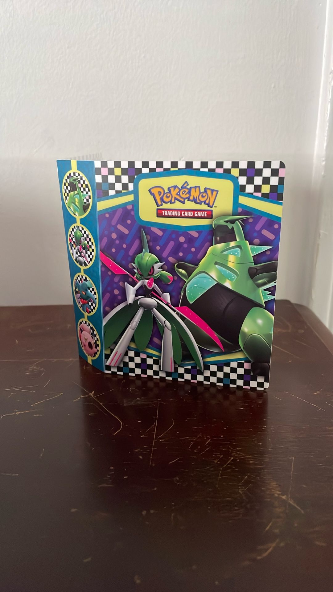 Small Pokémon Binder With Cards