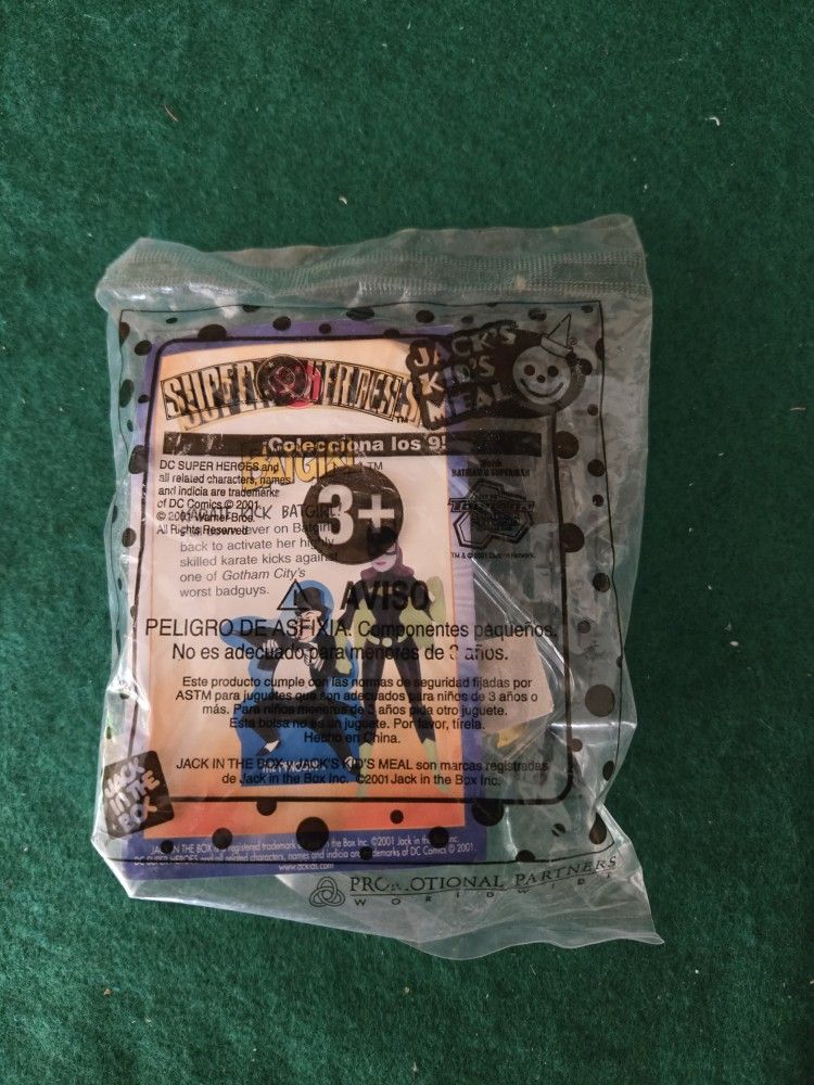 2001 Jack In The Box Kids Meal Toy, DC Super Heros- Bat Girl