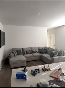 Sectional couch