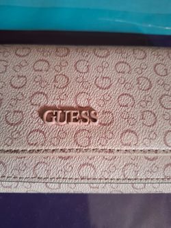 GUESS WALLET