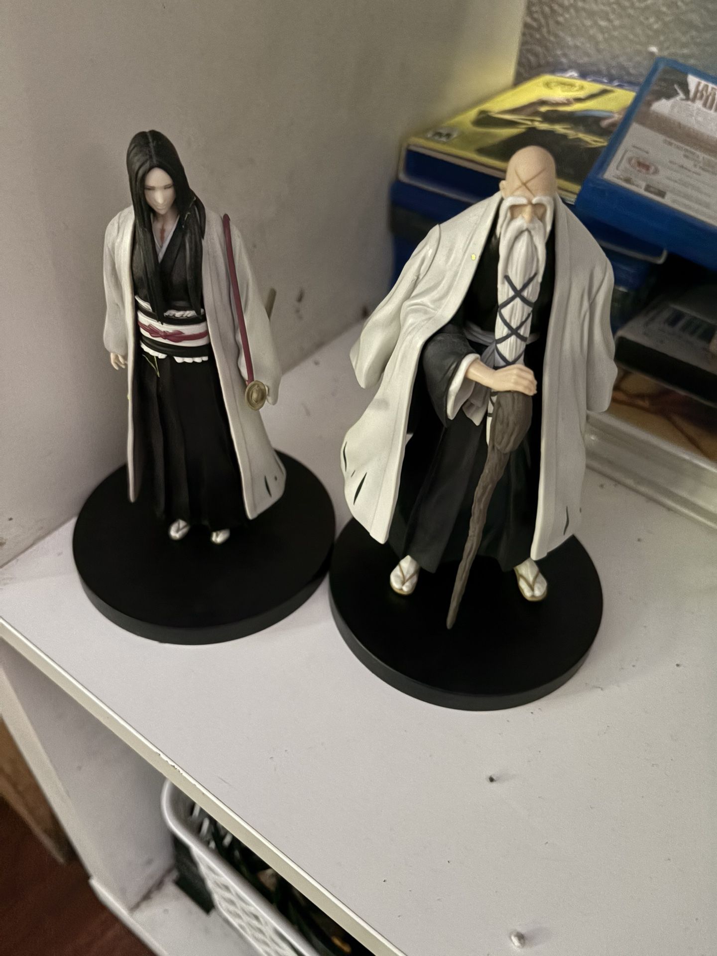 Bleach Figure Lot