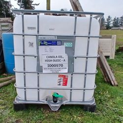 Water Tank With Valve