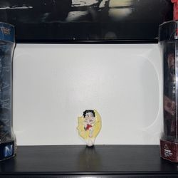 Vintage / Y2K 1985 Betty Boop Ceramic / Porcelain Wall Hook / Jewelry Holder 