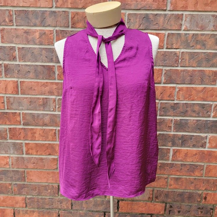 Banana Republic Factory Womens Small Pink Hammered Sleeveless Tie Neck Blouse