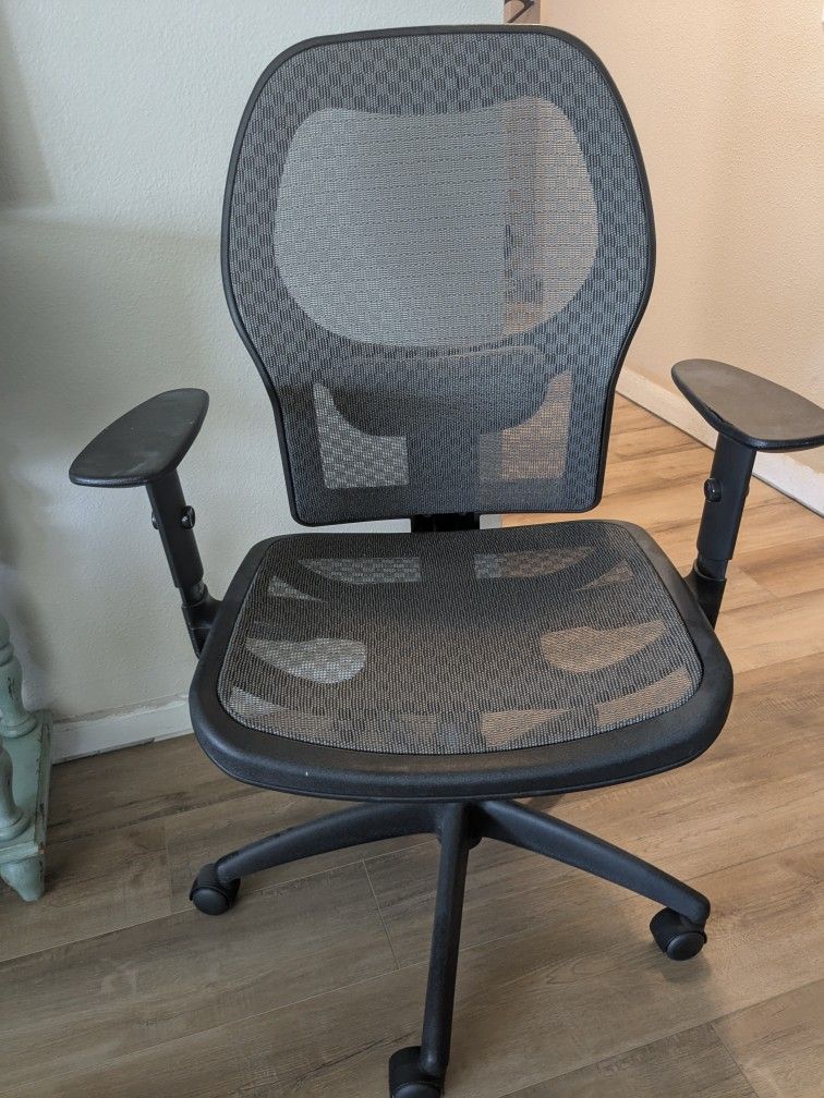 Black Office Chair