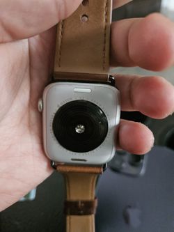 Apple Watch SE 44mm Celluar