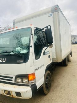  se asen mudanza se bota basura se  se recoge metal  