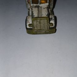 Vintage 1981 MATCHBOX #56 PETERBUILT SHELL TANKER Rare Original Old Car Silver +.