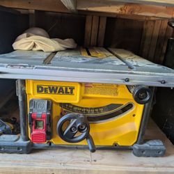 DeWalt 8 1/4 Table Saw