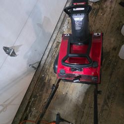 Snapper 17” Gas Snowblower 