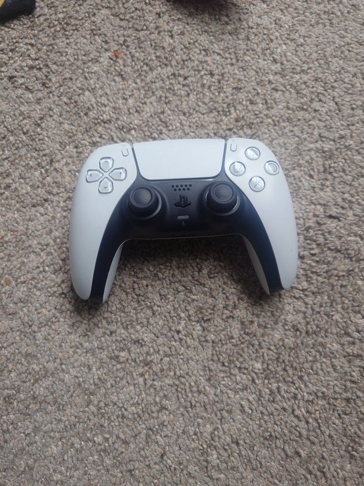 PS5 Controller
