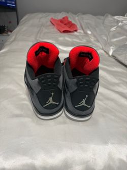 Jordan 4