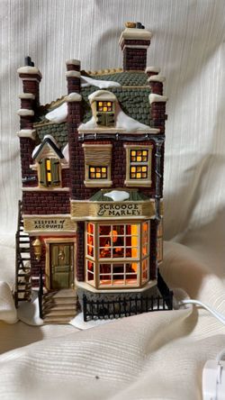🎄 Department 56 Dickens’ Village – Scrooge & Marley Counting House