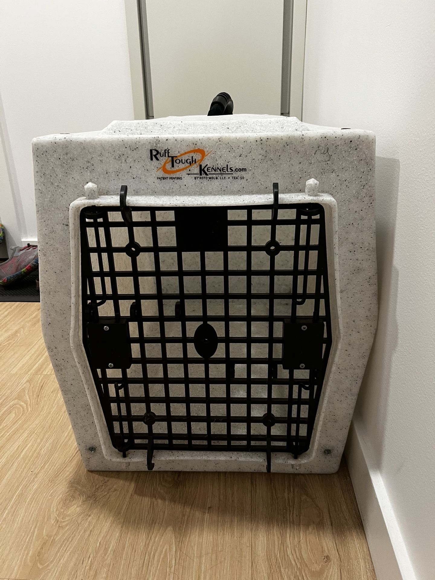 Ruff Land intermediate Single Door Dog Kennel