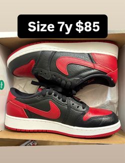 Bred 1s Jordan’s lows banned size 7y