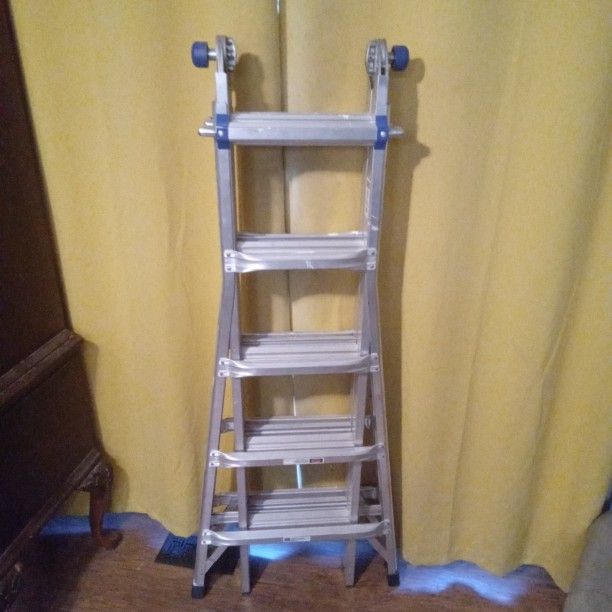 Great condition And A Great Ladder
