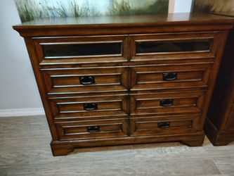 Aspenhome Media Chest