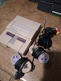 Super Nintendo system will all hookups and two controllers $95 pick up pick up in Glendale