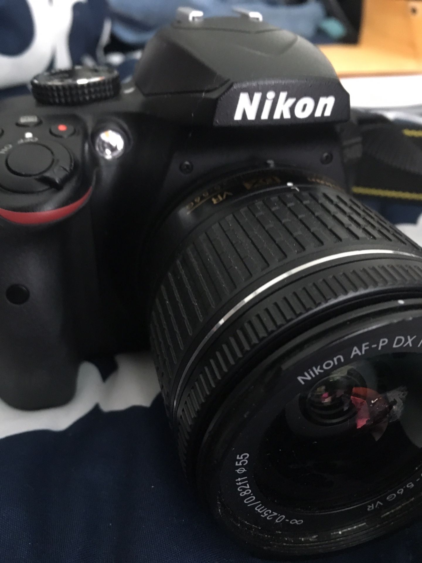 3400 Nikon with 2 lenses