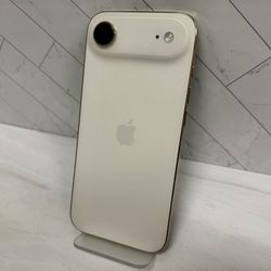 iPhone 17 Air Light Gold
