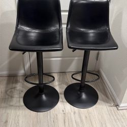 Lemebri Bar Stools