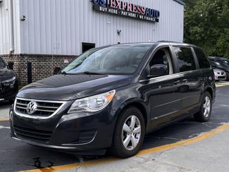 2011 Volkswagen Routan