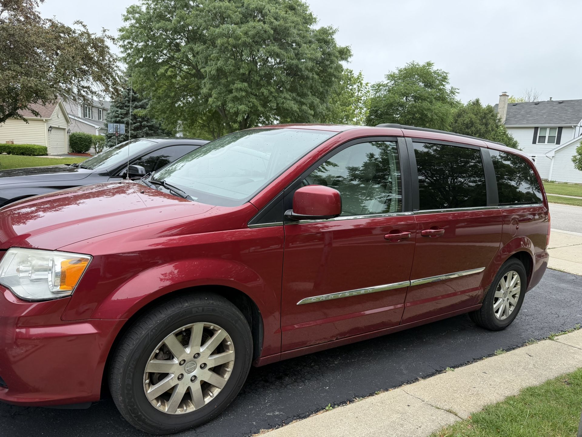 2012 Chrysler Town Country Minivan