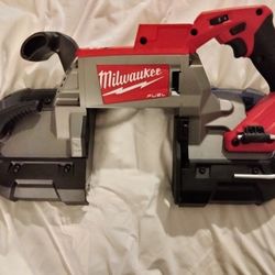 18v Brushless Milwaukee Deep Cut Fuel  Band Saw